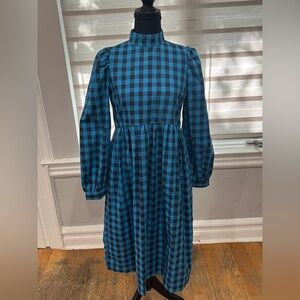 NWT Lola may high neck smock dress